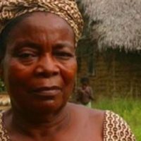 Zambie:"A 52 ans,je couche avec mon fils pour maintenir sa richesse!",disait-elle